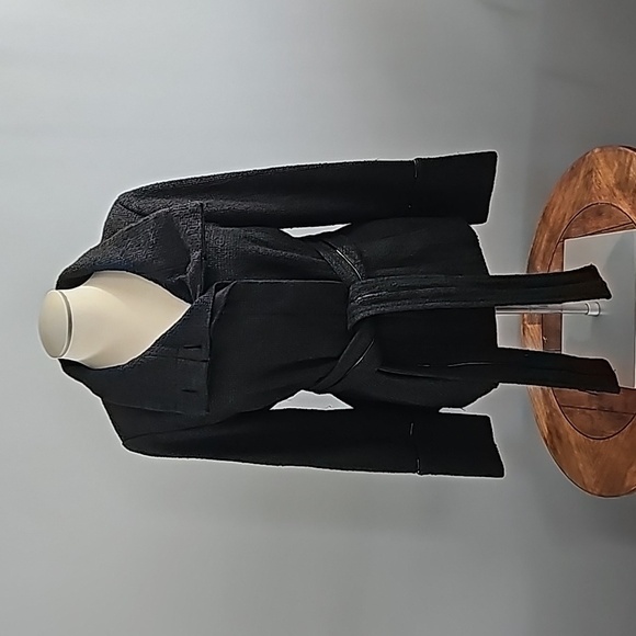 Zara Basic Black Peacoat with beautiful Black  Material | Size XL - Picture 1 of 9